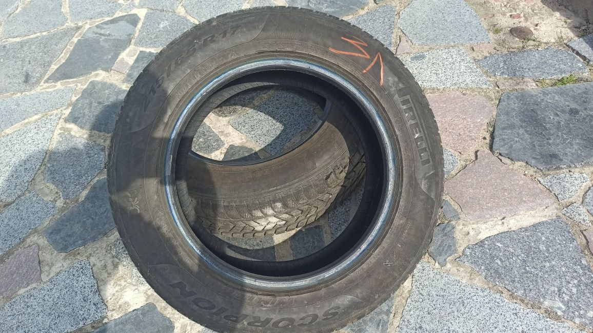 Шини Pirelli 215/65 R17 (б/у 2колеса)