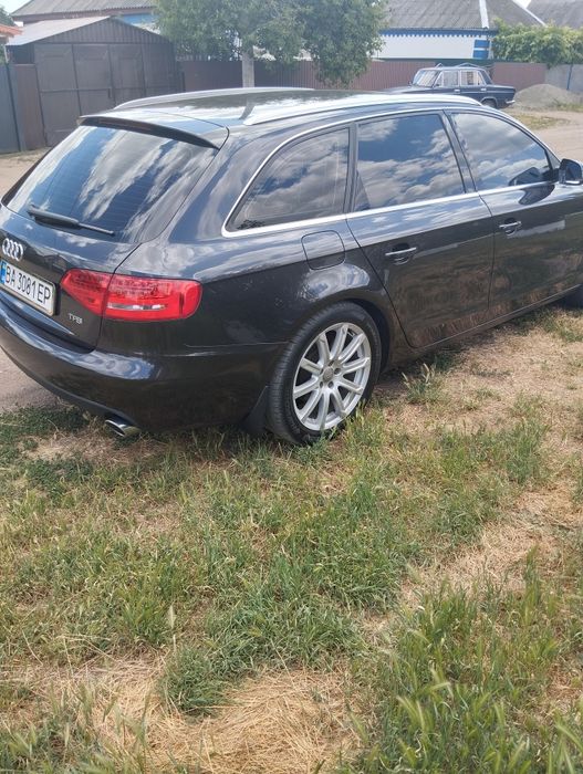 Audi A4 B8 8K 2010року