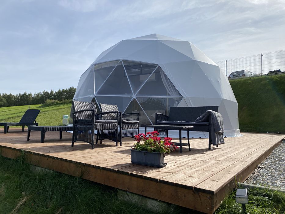 Namiot glampingowy – kopuła geodezyjna Ø 7 m (38,4 m²)