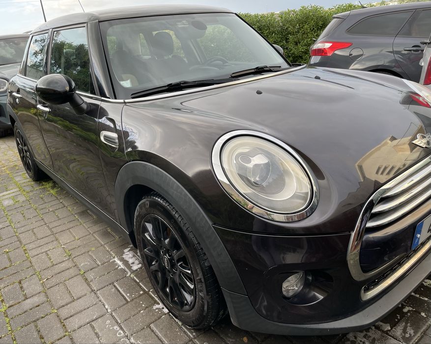 Mini Cooper D 5 portas 2014 1.5 116cv