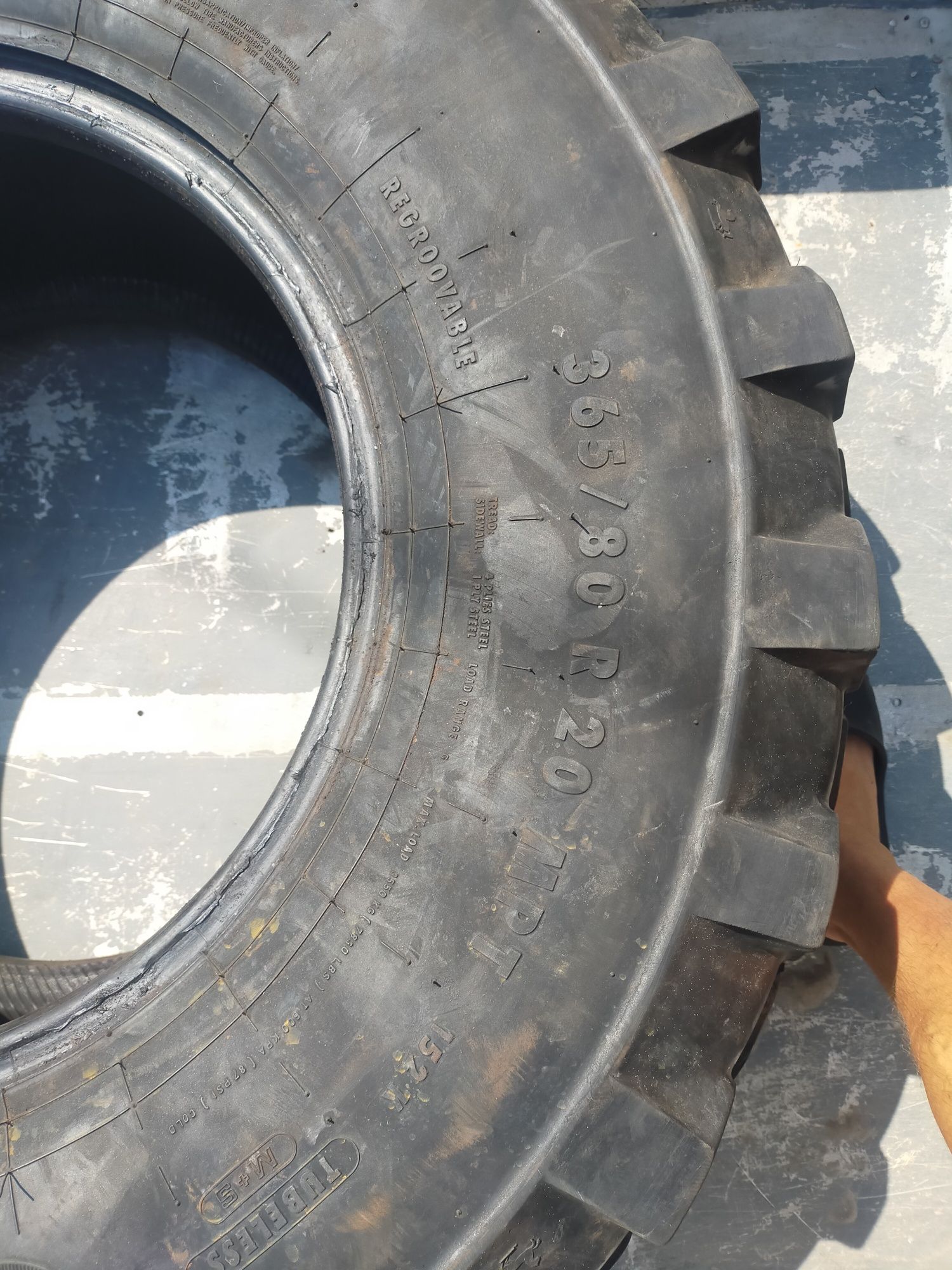Opony 365/80R20 MPT 152K Continental