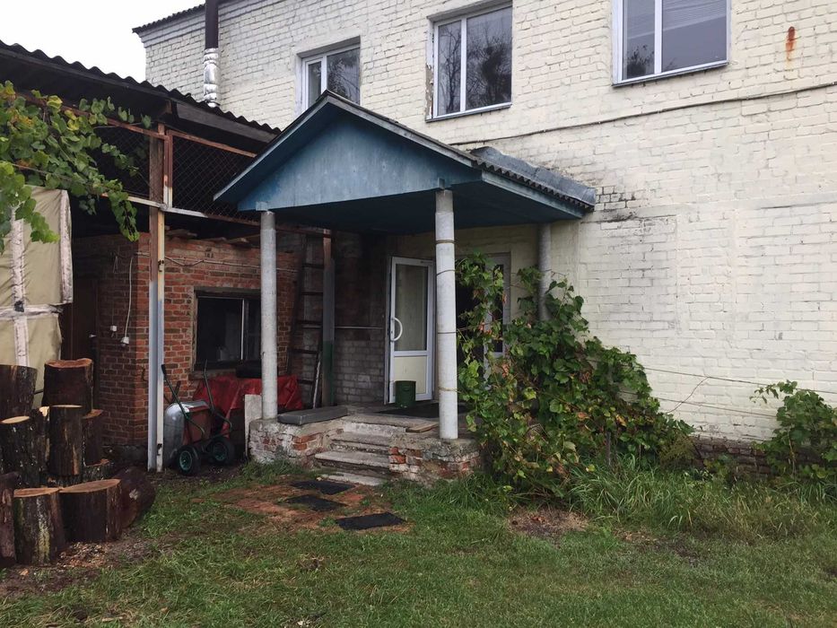 Продам виробництв. складську базу + 1,167 га земля м Корюківка