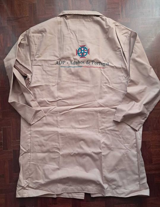 Bata em Sarja para Proteção de Vestuário