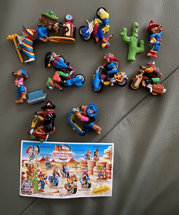 Колекции киндкр  сюрприз