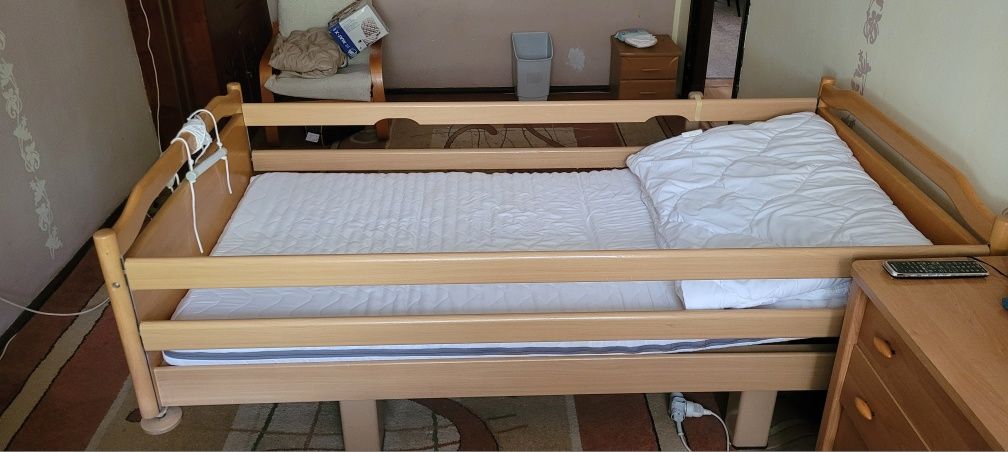 Łóżko rehabilitacyjne regulowane