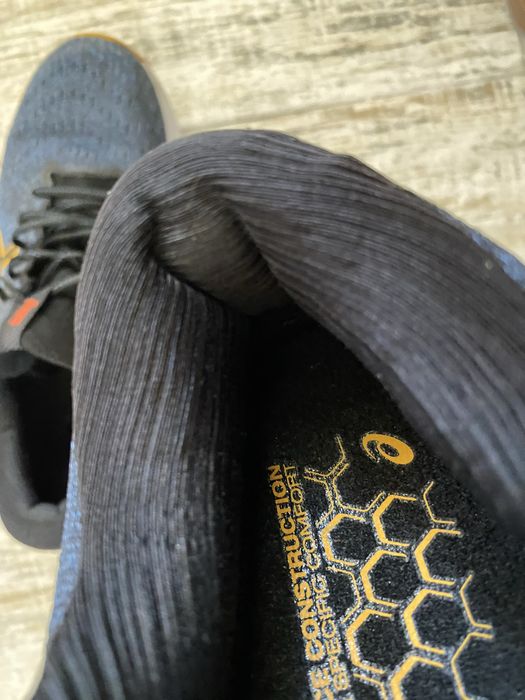 Кросівки унісекс 41р26см Asics Gel-nimbus24 originaj Асікс Німбус