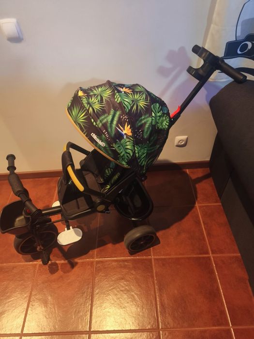 Triciclo como novo