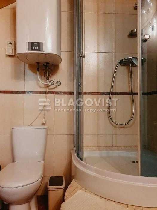 Оренда квартири .  вул Мазепи 3 . м Арсенальна. Князів Острозських