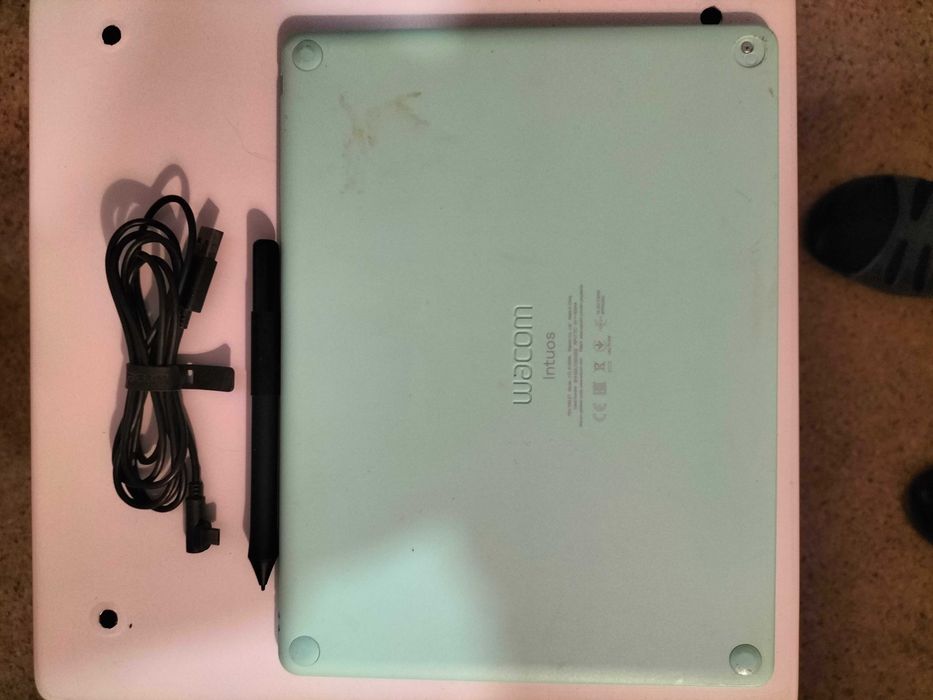 Графический планшет Wacom Intuos CTL-6100WL