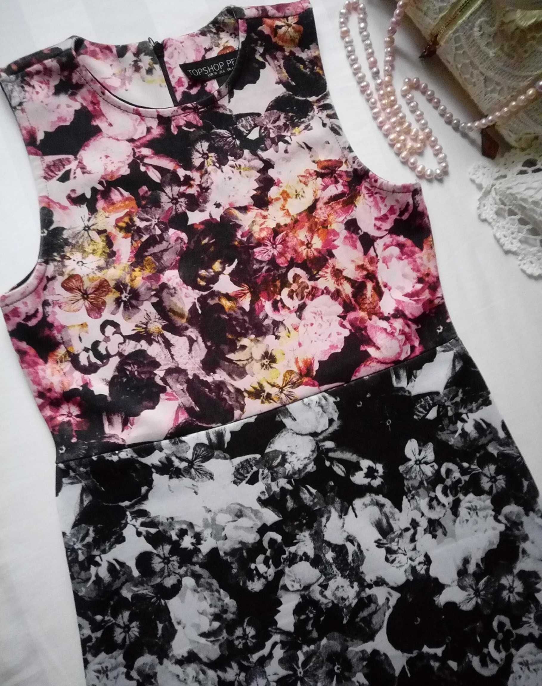 Topshop ołówkowa sukienka print kwiaty róż szara czarna mini XS S