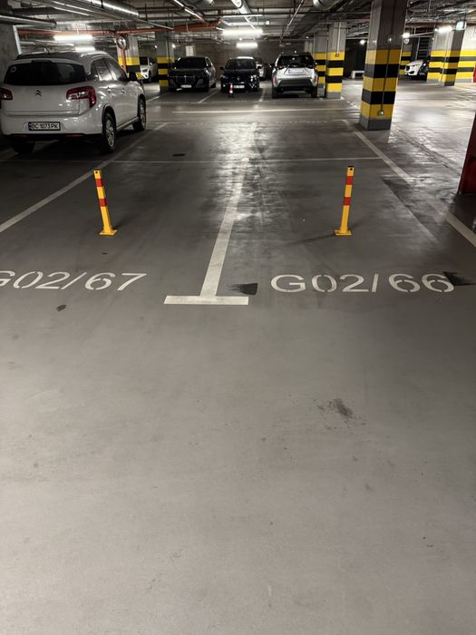 Sprzedam miejsce postojowe Warszawa Wola podziemnym Kasprzaka 29