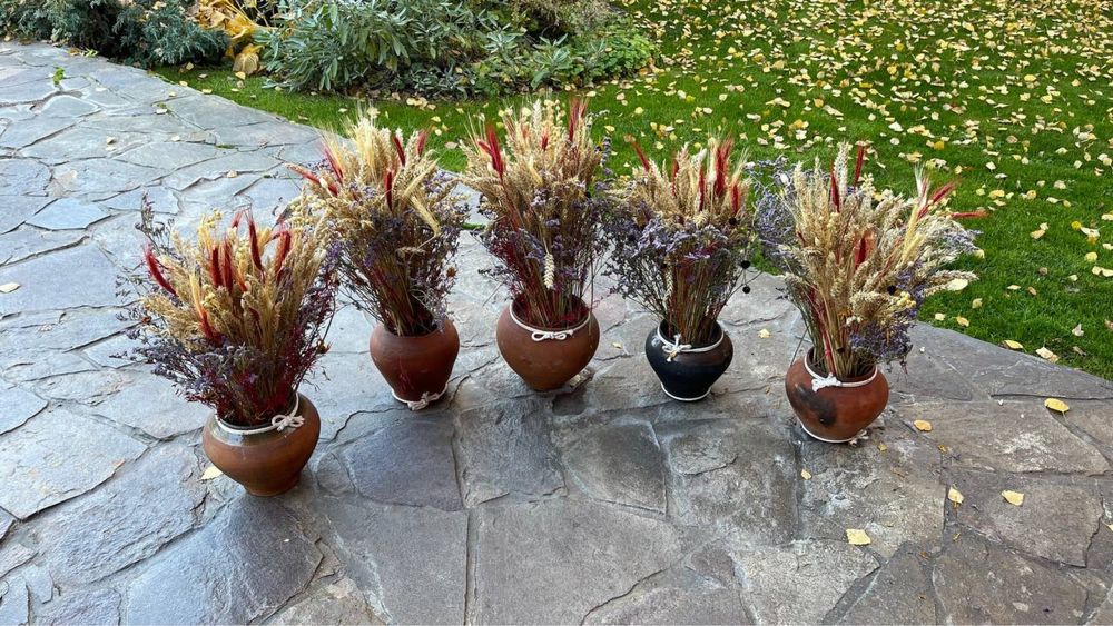 Весільний декор. Макітра. Глечик. Сухоцвіти. В українському стилі.