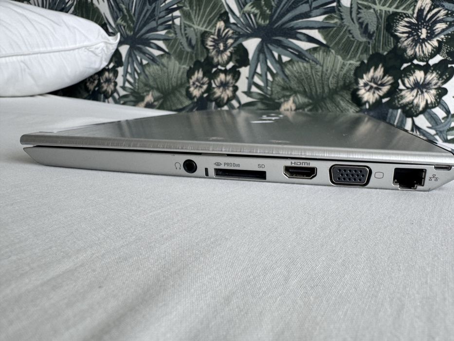 Sony Vaio Ultrabool Core i5 - ecrã sem funcionar