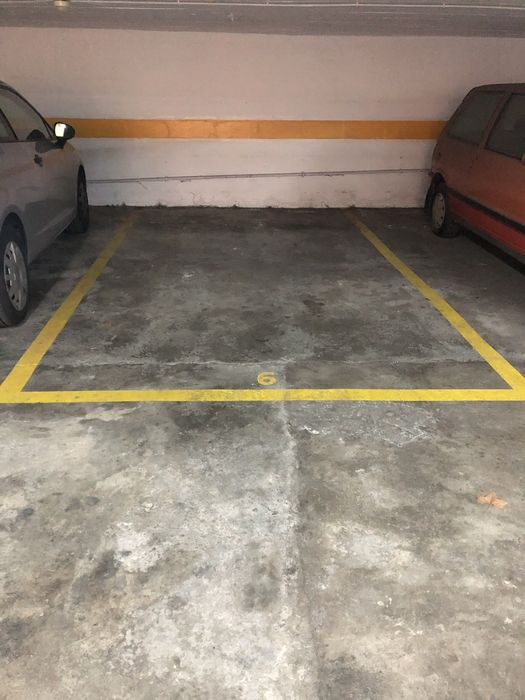 Estacionamento AV. URUGUAI BENFICA