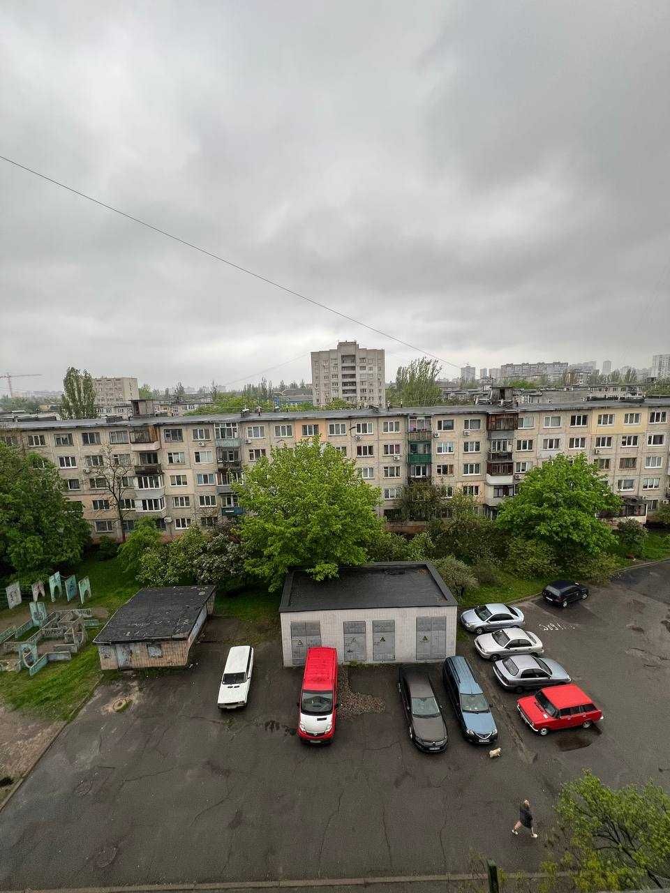 Терміново ,1к квартира ,вул Братиславська 15