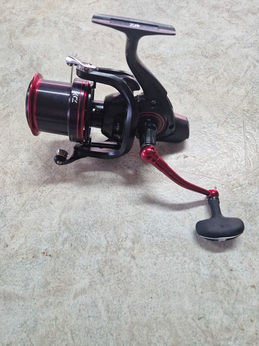 Carrete de pesca para surfcasting Daiwa Crosscast Surf 45 4000 QD
