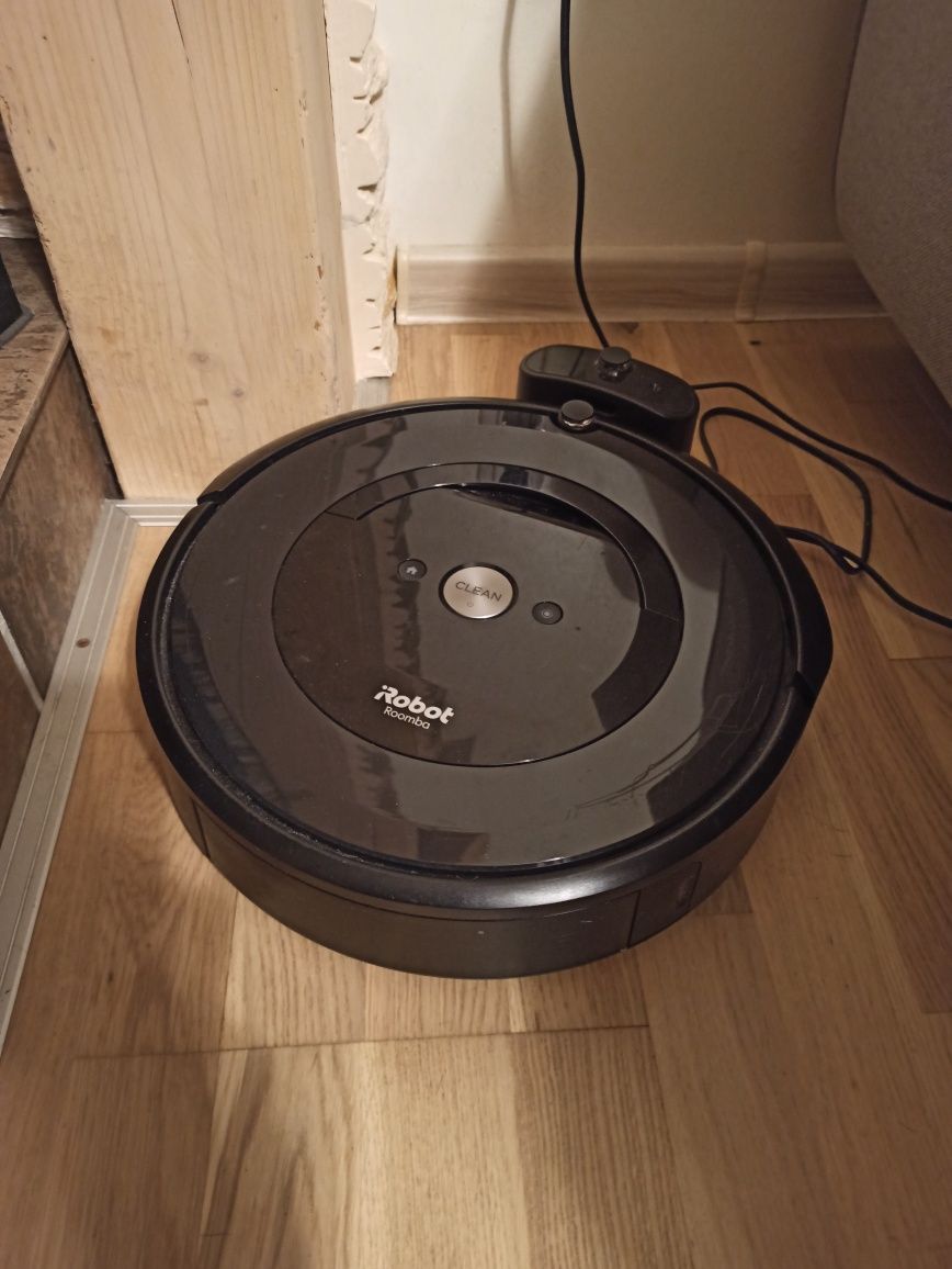 Robot Roomba e5 aplikacja Wi-Fi