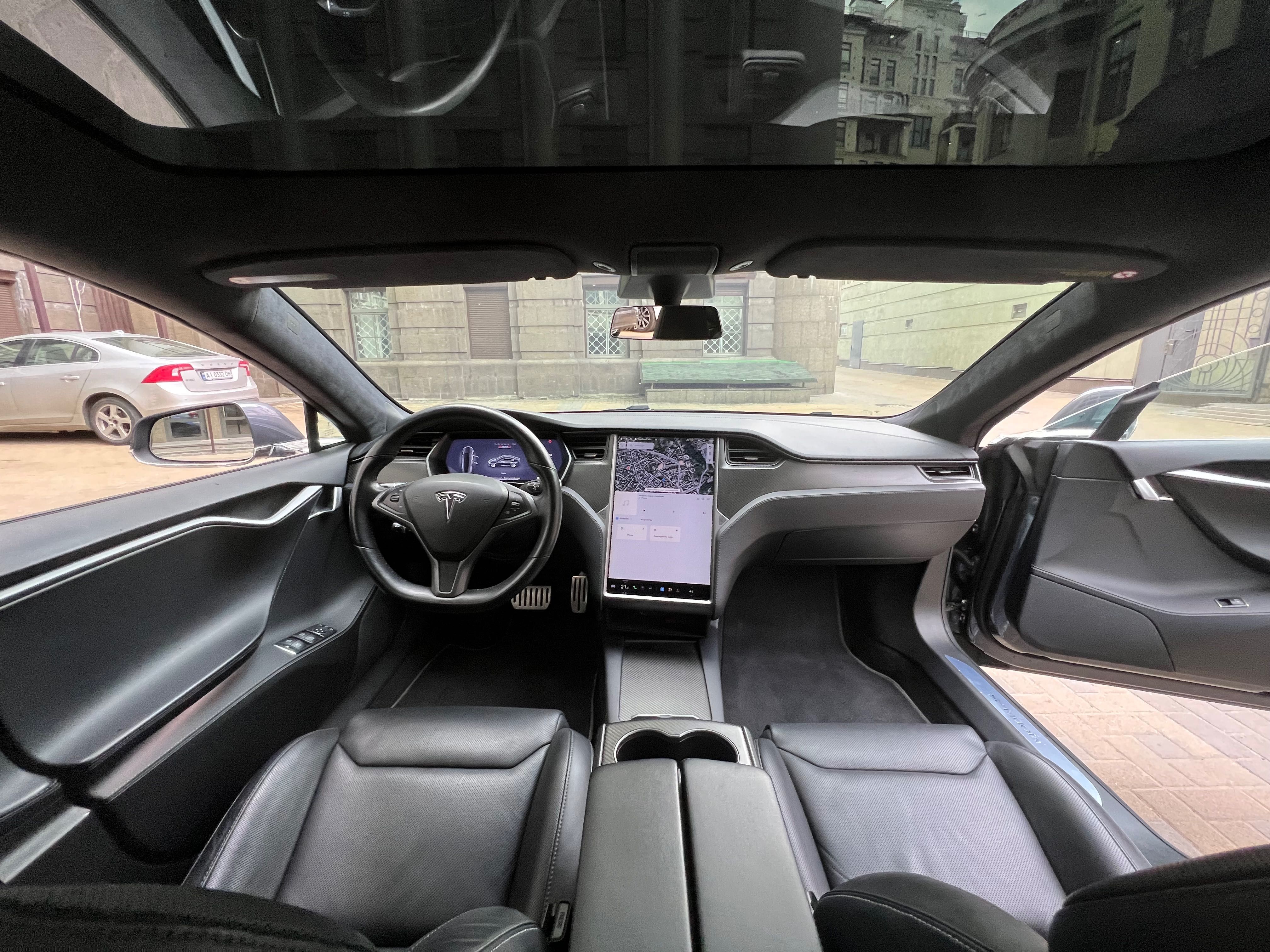 Tesla Model S P100DL Ludicrous+