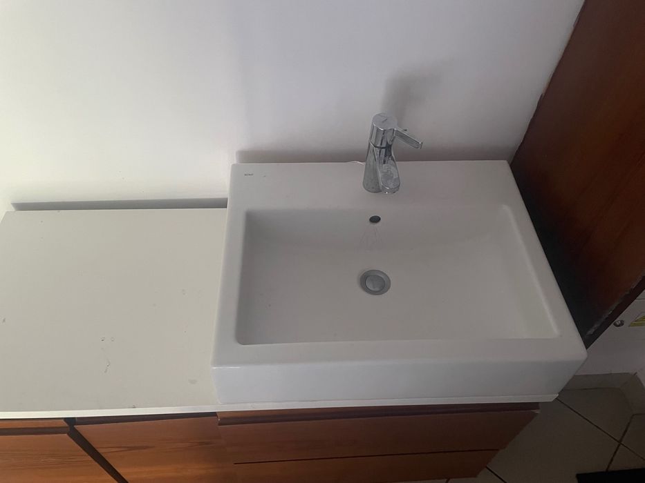 Szafka łazienkowa umywalka Koło Twins blat biały kerrock