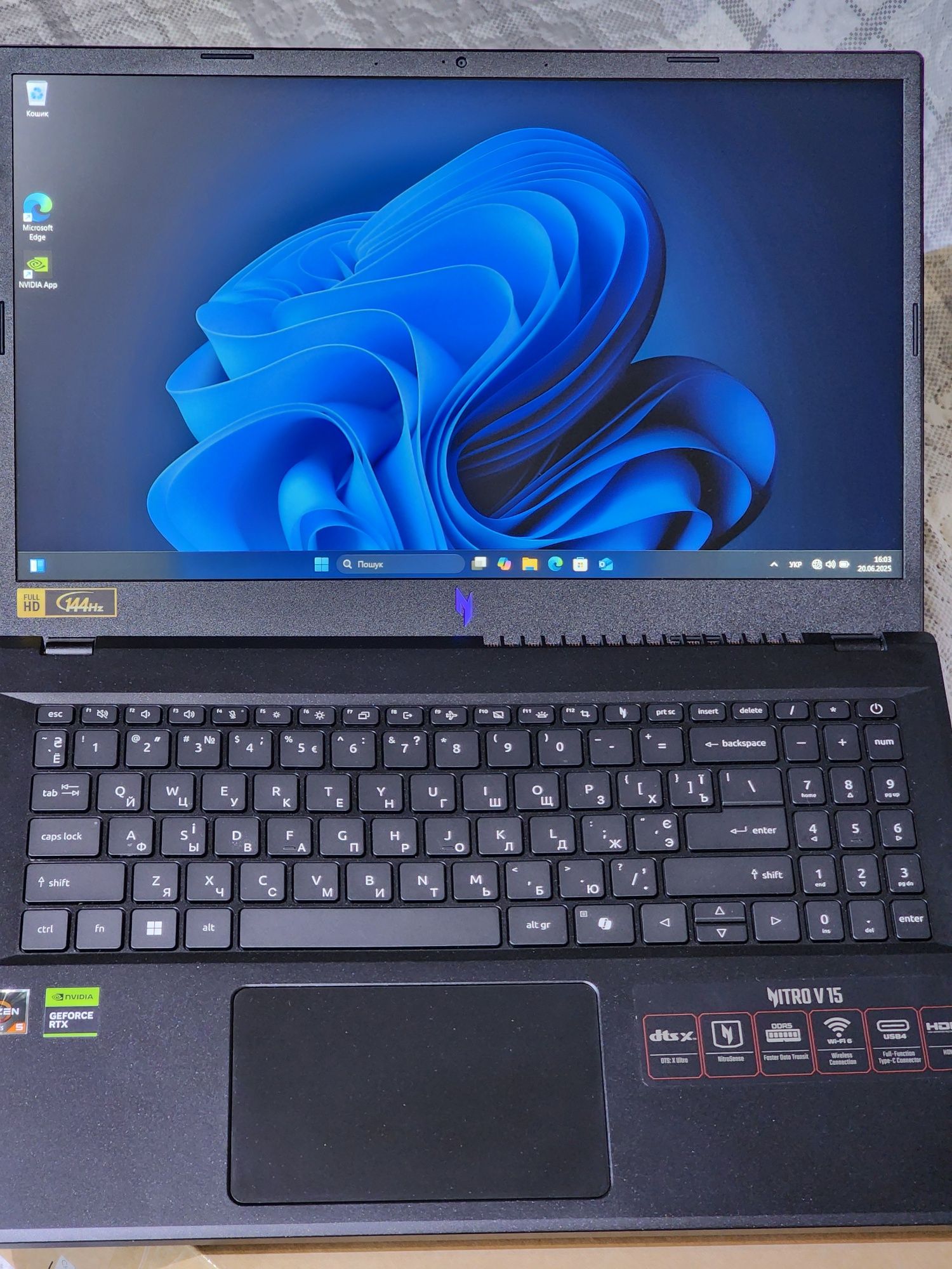 Acer nitro v15 rtx 4050 как новый