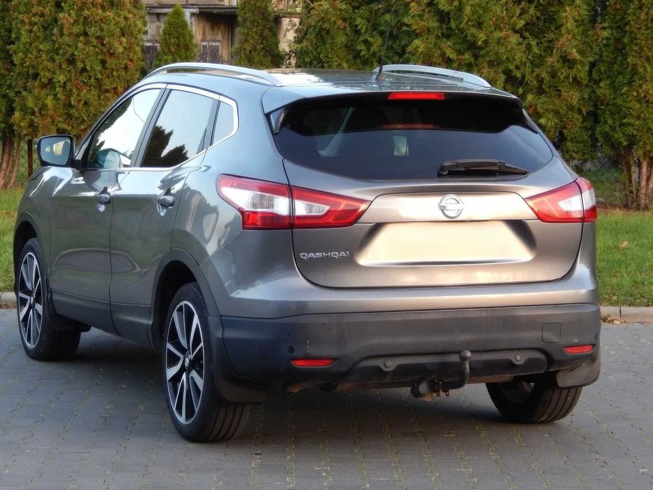 Nissan Qashqai      2015