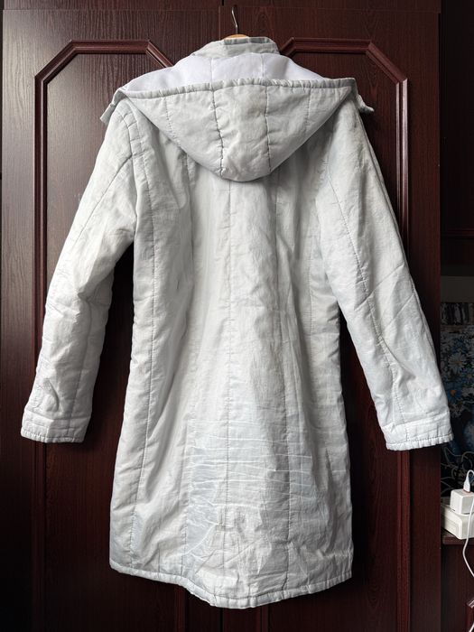 Zero верхній одяг жіночий