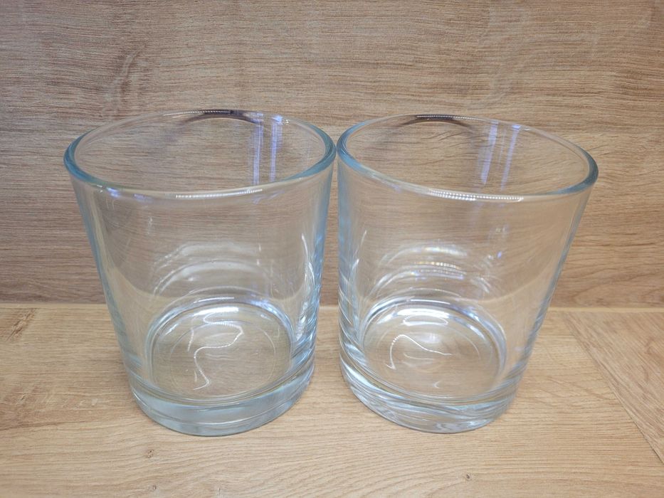 Pojemnik szklany z drewnianą pokrywą, pojemniki po świecach różne