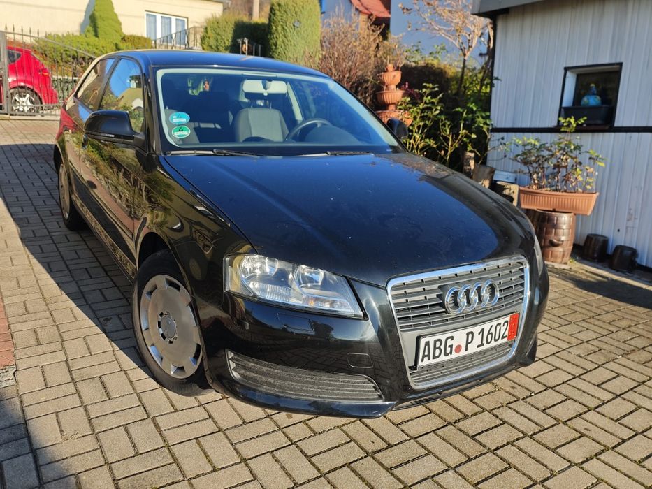 Audi A3 8P 2010r 1.6mpi 102konie 140tys km.