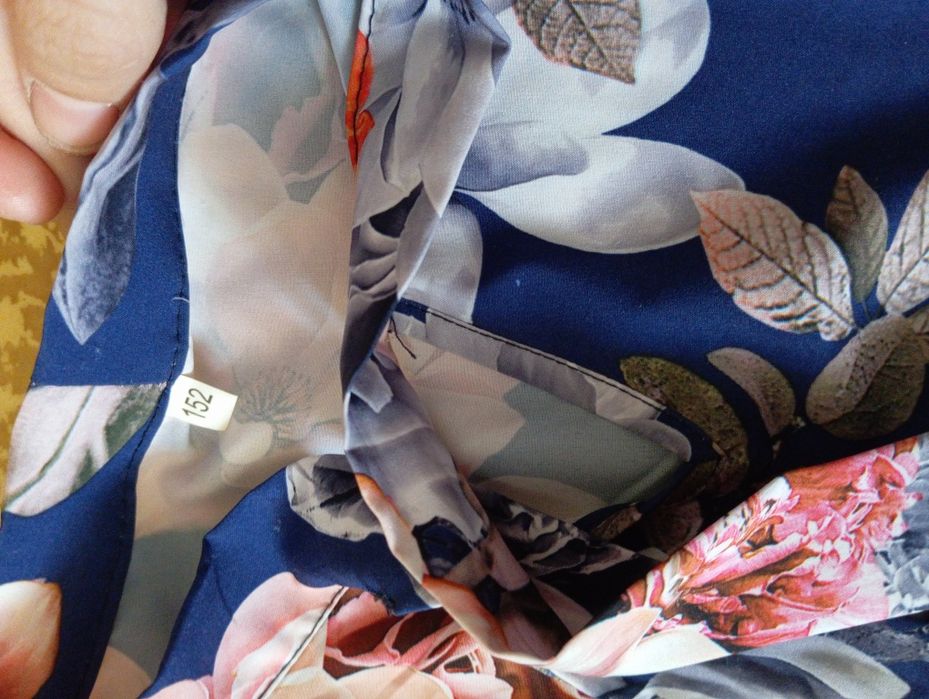 Плаття для дівчинки розмір 152 рожеве в горошок