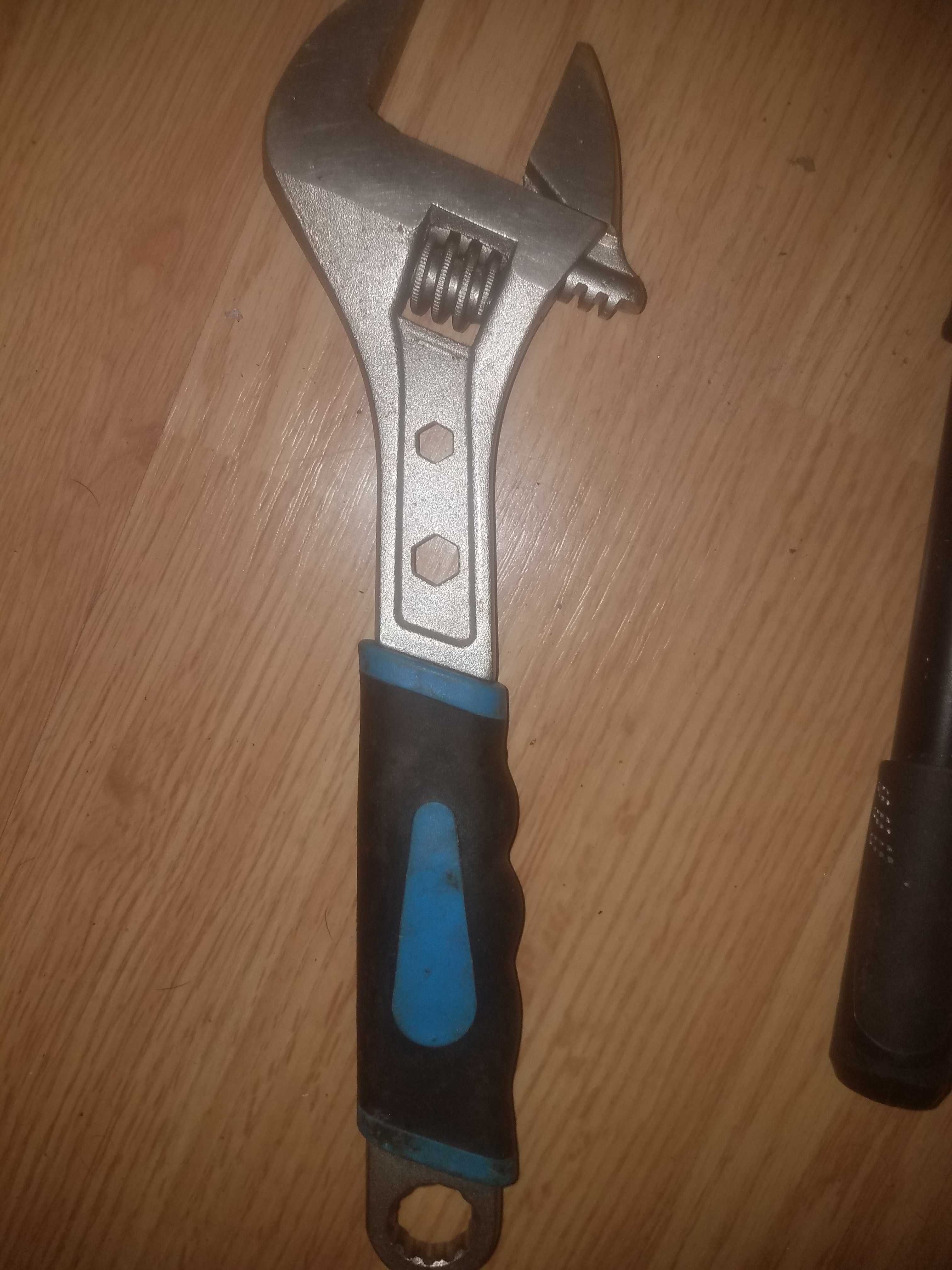 Продам фігурки цена договірна