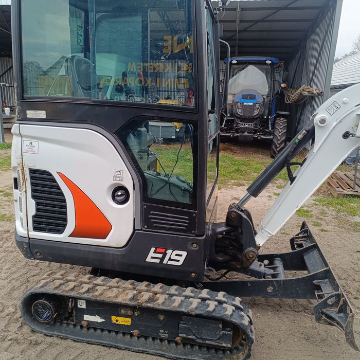 Koparka bobcat e19