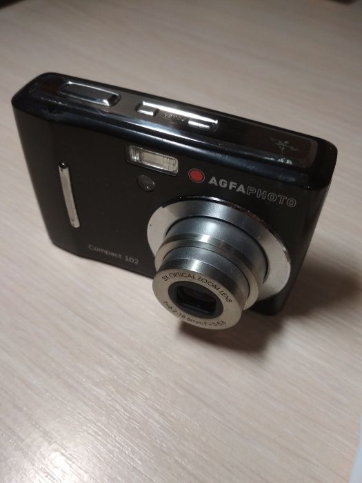 цифровой фотоапарат- AGFA Compact102