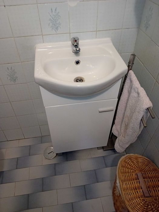 O vizinho repara
