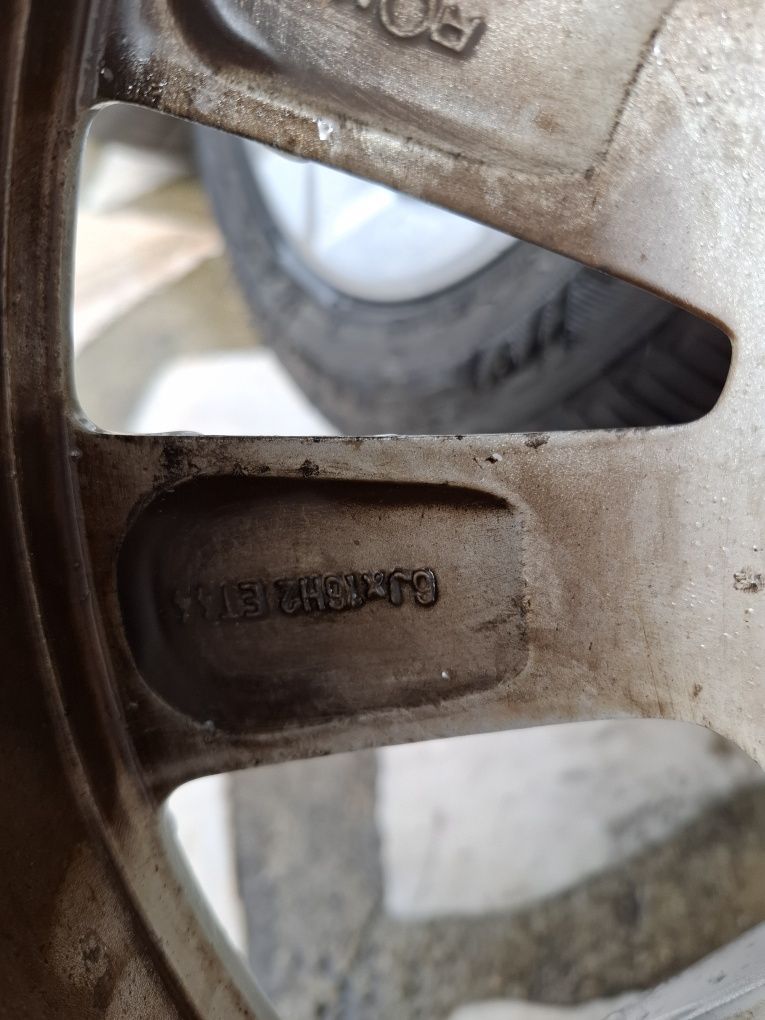 Jantes c/pneus 4x100
