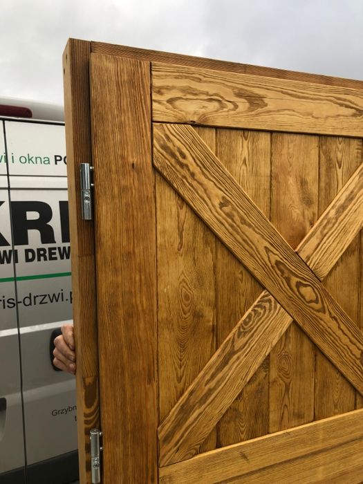 Drzwi zewnętrzne lite drewniane szczotkowane postarzane OLEJOWANE