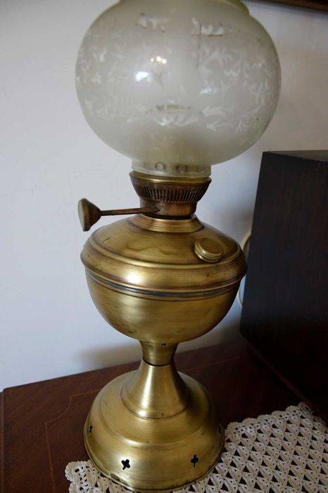 Candeeiro Antigo a Petroleo