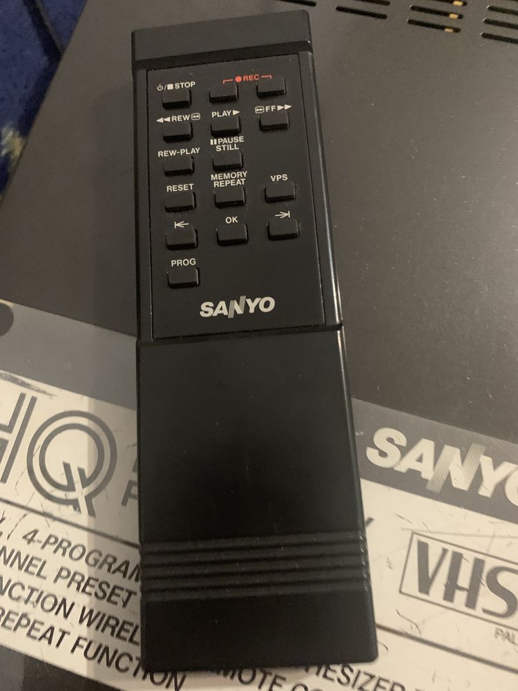 Magnetowid Sanyo sprzedam