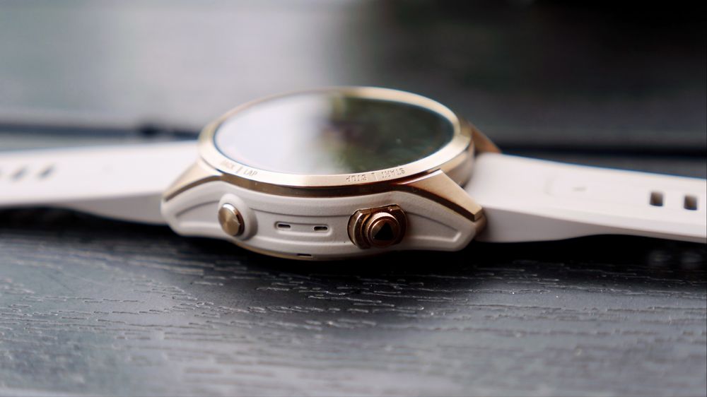 Продам Часы. Как новые Garmin fenix 7S Sapphire Solar