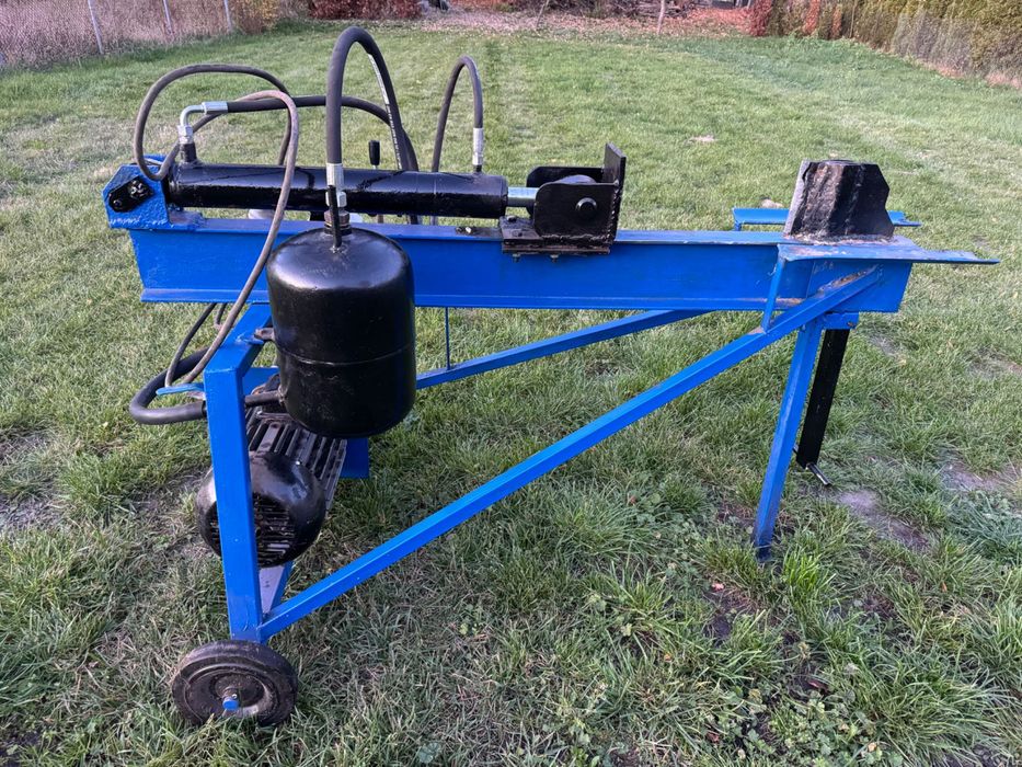 Łuparka rębak hydrauliczna do drewna