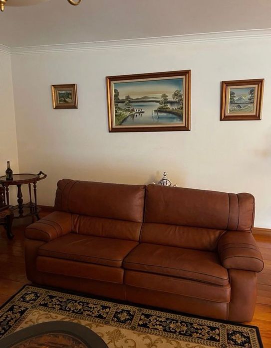 Sofá em couro (pele)