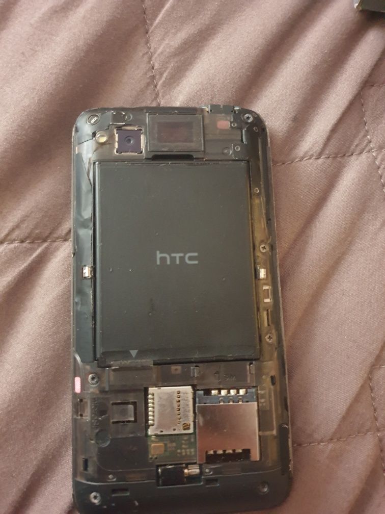 Телефон HTC слайдер
