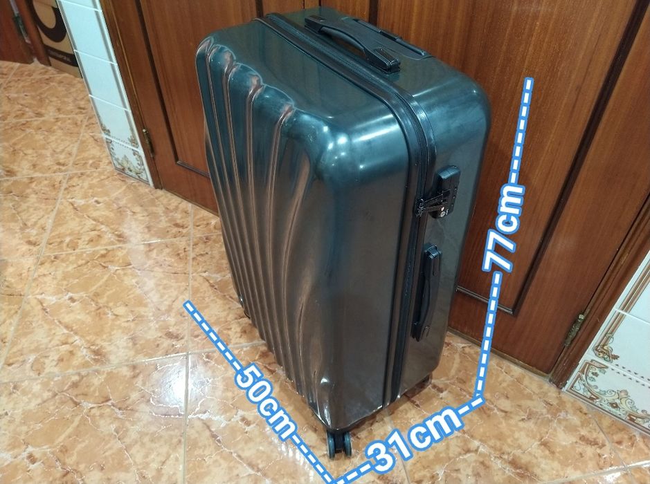 Mala malas de porão até 23 kg viagem casa quarto apartamento vivenda.