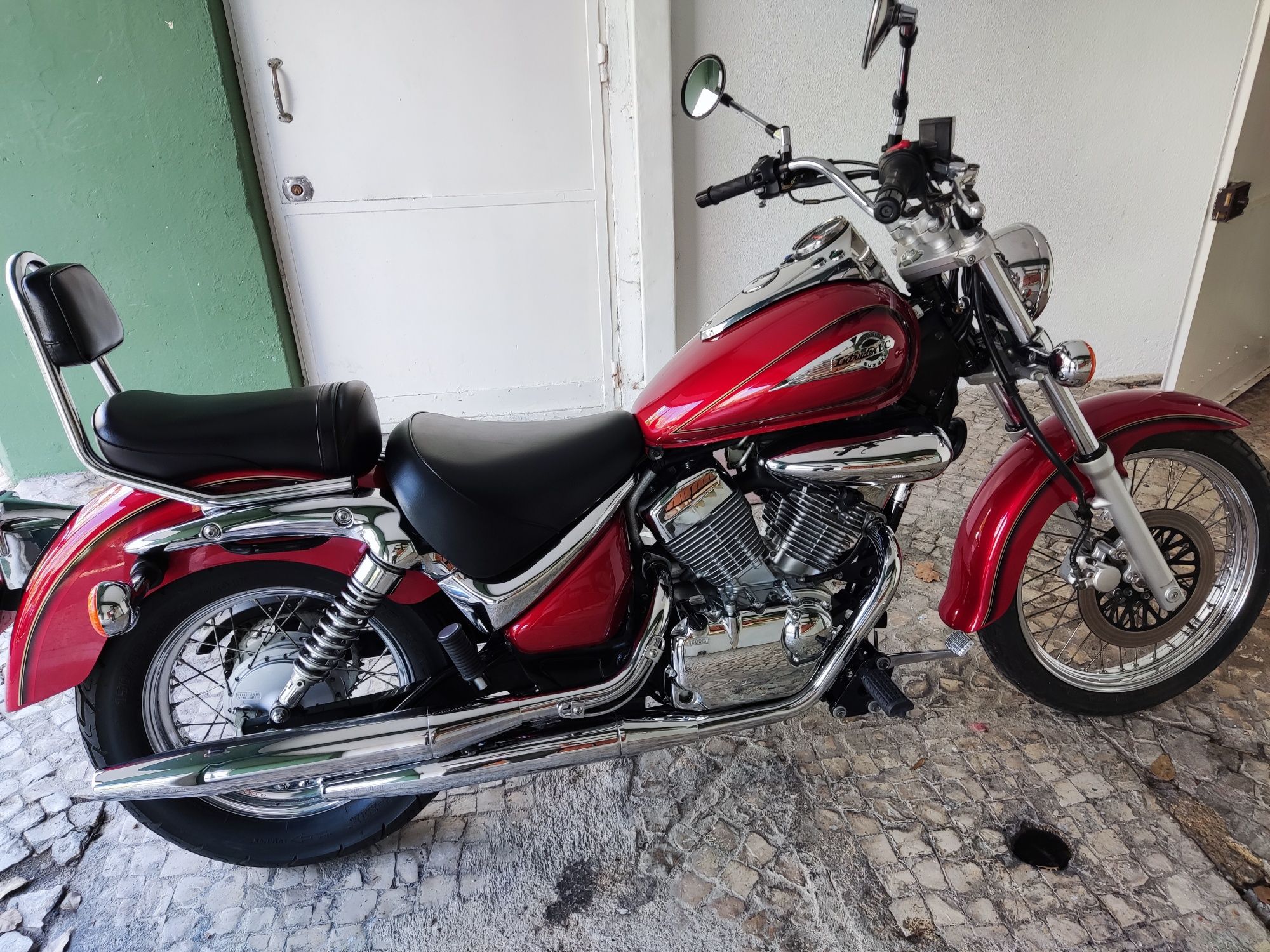 Suzuki intruder VL 250 lc