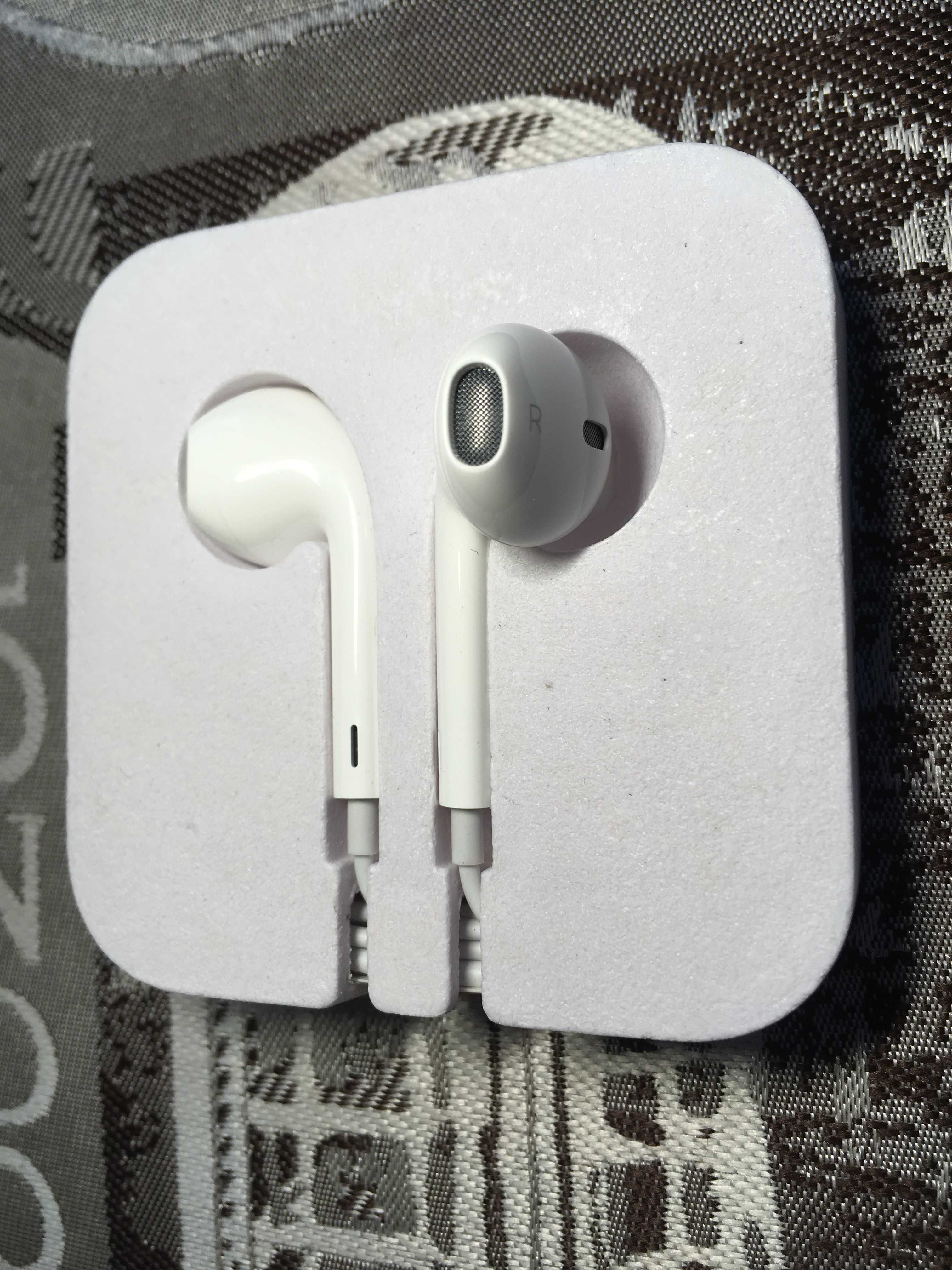 Заводские оригинальные наушники Apple EarPods от плеера iPod Touch