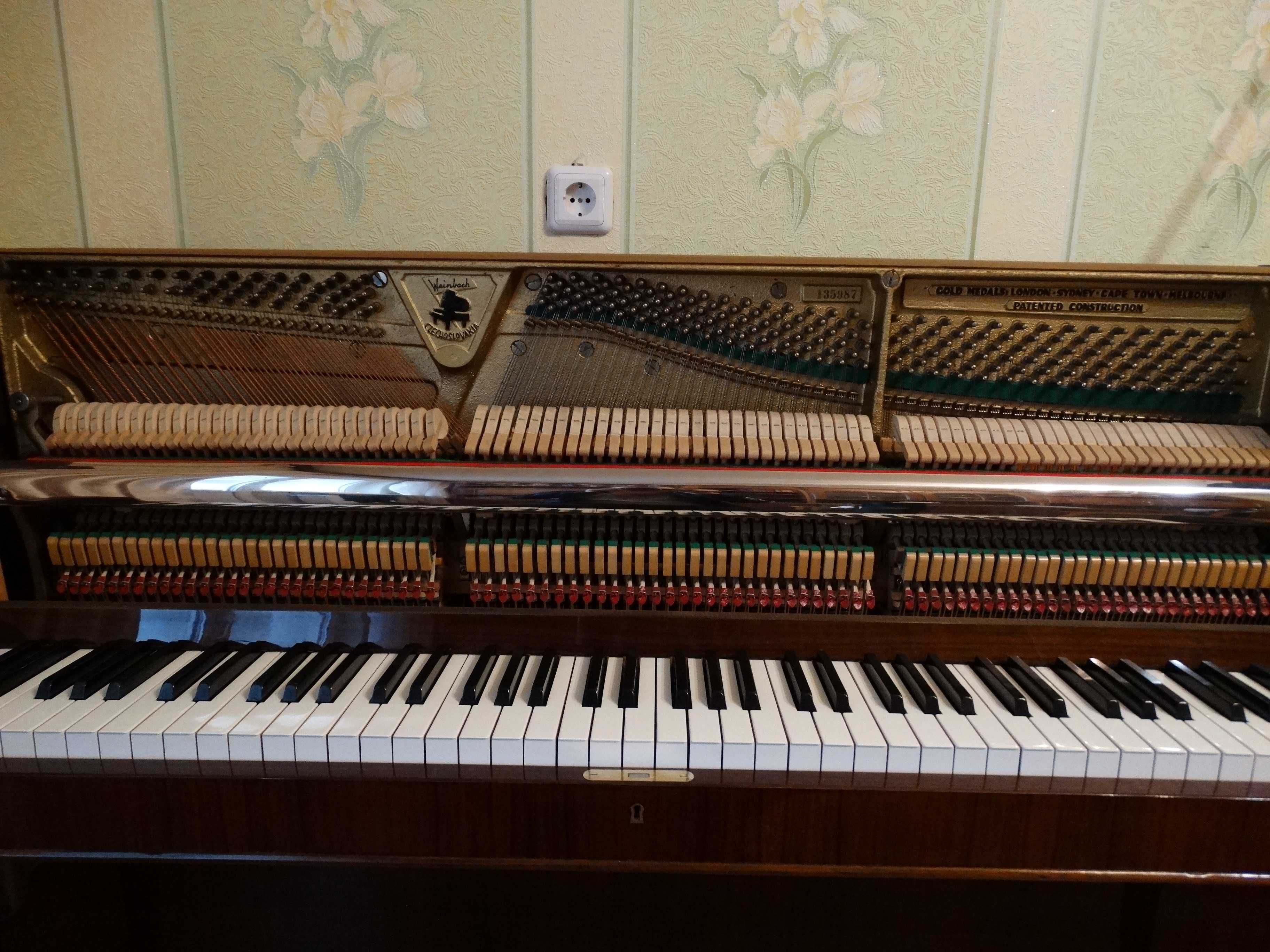 Настройка пианино рояля