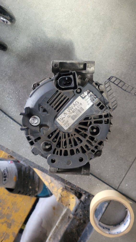 Alternator Audi A4 b7 1.8t