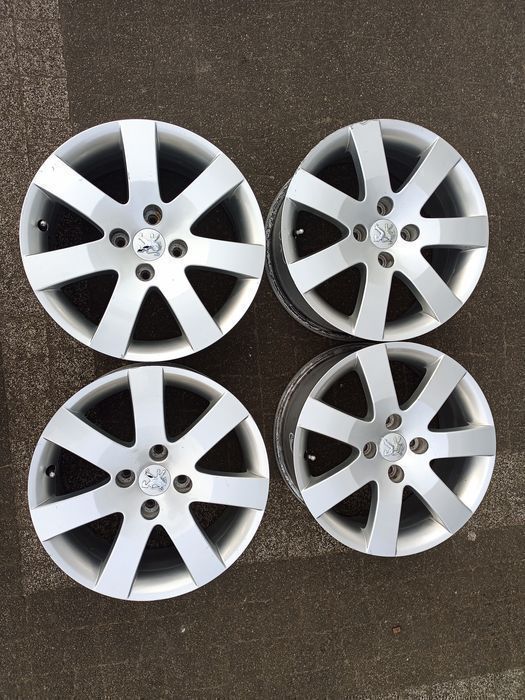 16" Peugeot 307 308 Partner DS Citroen C4 C3 Berlingo GM 4*108 ET32