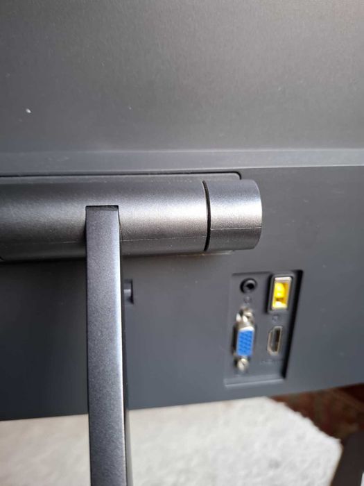 Monitor Lenovo 24"(polegadas)