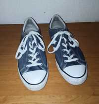 Ténis marca Converse All Star, com pouco uso.