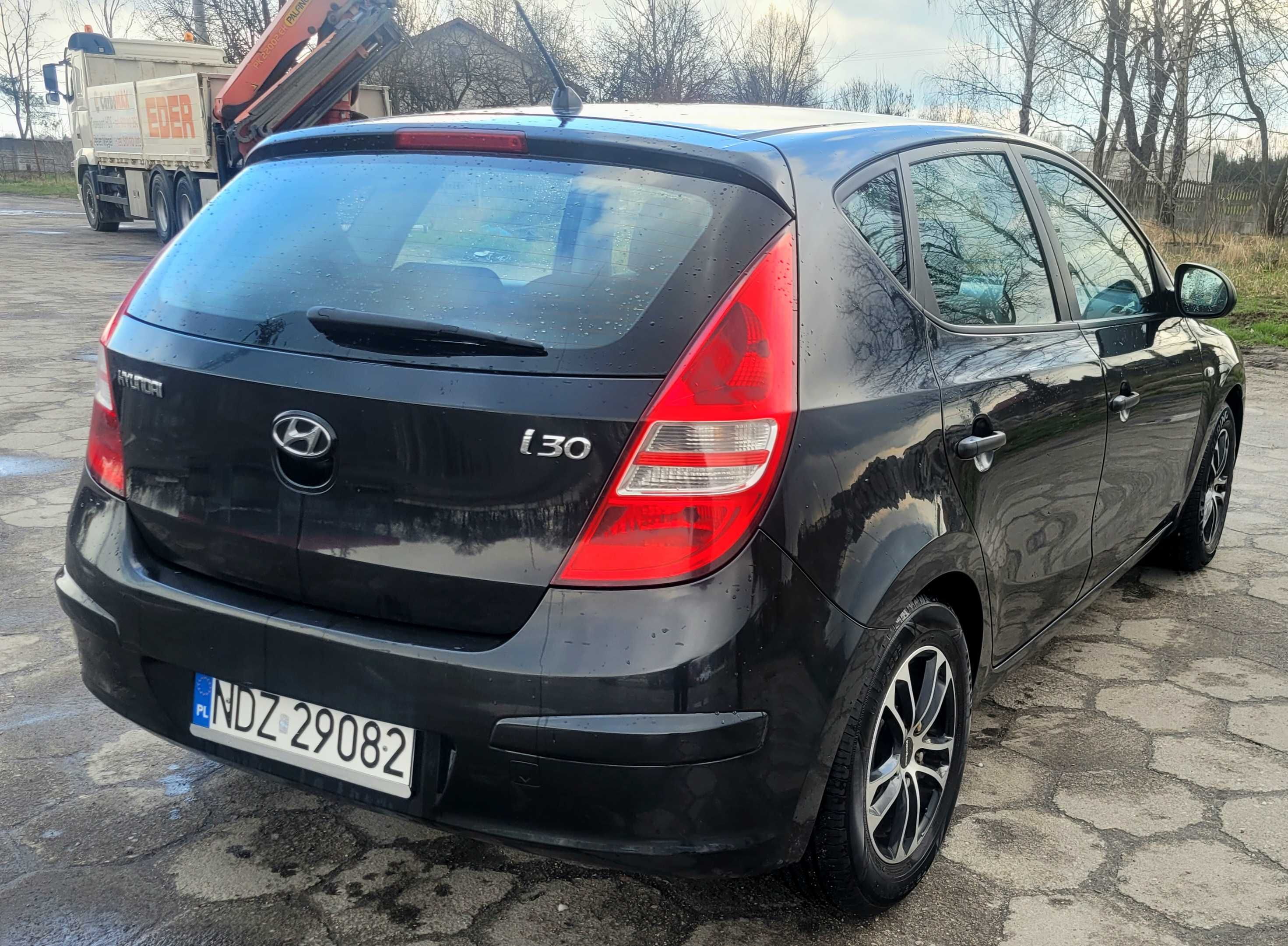 Sprzedam Hyundai I30 1.4B Alu Klima